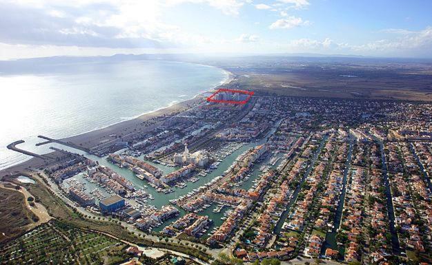 Empuria Beach D-Luxe Empuriabrava Exterior foto