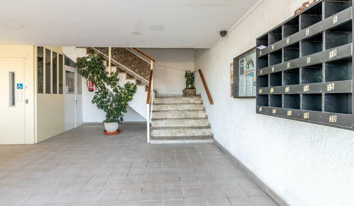 Empuria Beach D-Luxe Empuriabrava Exterior foto